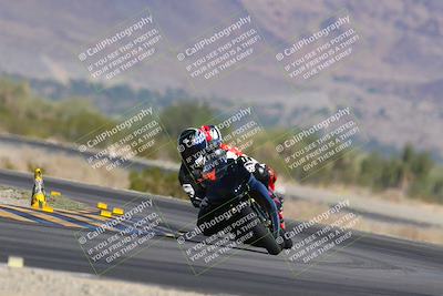 media/Nov-12-2023-SoCal Trackdays (Sun) [[5d1fba4e7d]]/Turn 14 (1035am)/